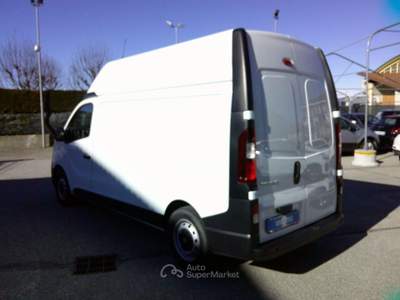 Renault Trafic T29 2.0 dCi 145CV PL-TA Furgone Energy Ice Bianco usata Fossano