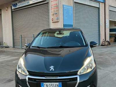 Peugeot 208 ADATTA A NEOPATENTATI Grigio usata Ceglie Messapica