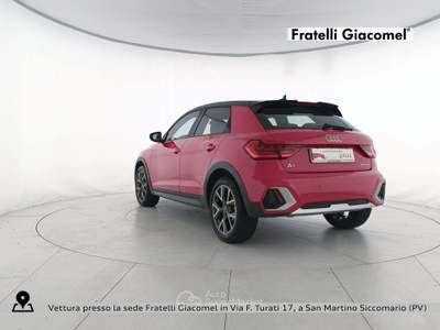 Audi A1 allstreet 30 1.0 tfsi admired 110cv Rosso usata Assago
