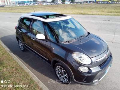 Fiat 500L 1.3 Mjet 95cv Trekking Aut./TETTO APRIBILE/ Grigio usata Leini