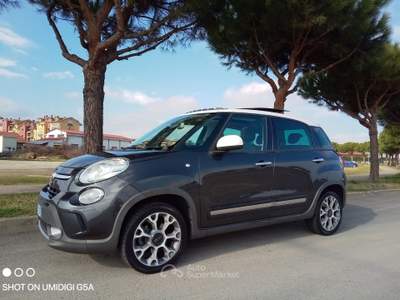 Fiat 500L 1.3 Mjet 95cv Trekking Aut./TETTO APRIBILE/ Grigio usata Leini