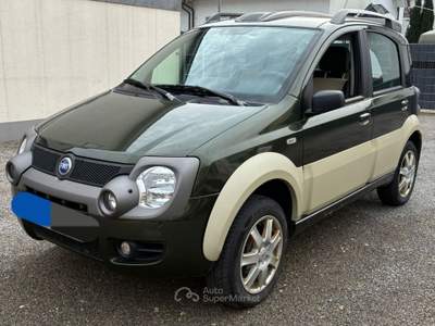 Fiat Panda Panda 4x4 cross Verde usata La Loggia
