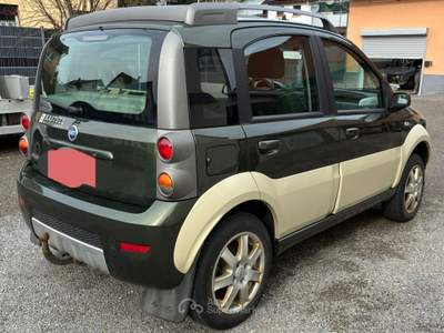 Fiat Panda Panda 4x4 cross Verde usata La Loggia