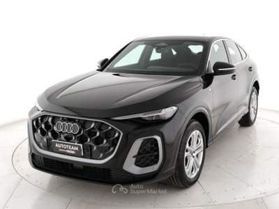 Audi Q5 Q5 sportback 40 2.0 tdi mhev 12v s line quattro s-tronic Nero usata San Vendemiano