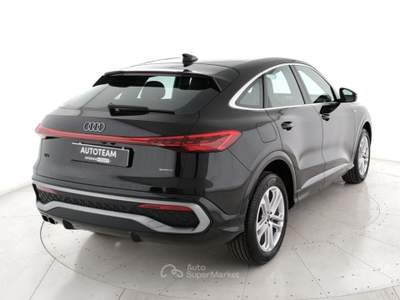 Audi Q5 Q5 sportback 40 2.0 tdi mhev 12v s line quattro s-tronic Nero usata San Vendemiano