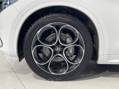 Alfa Romeo Stelvio 2.2 turbodiesel 210cv veloce q4 Bianco usata Cerea