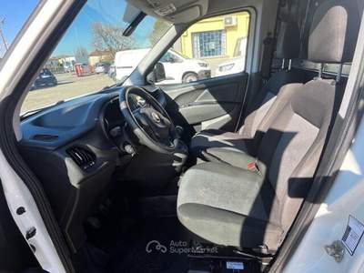 Fiat Doblò Doblò 1.6 MJT 105CV S&S PL-TN Cargo Maxi Business Bianco usata Castiglione delle Stiviere