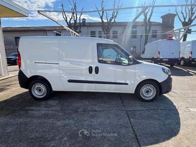 Fiat Doblò Doblò 1.6 MJT 105CV S&S PL-TN Cargo Maxi Business Bianco usata Castiglione delle Stiviere