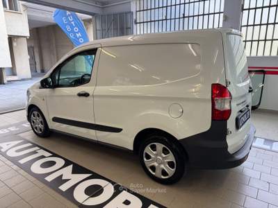 Ford Transit Courier Van Trend Bianco usata Torino