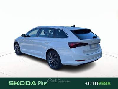 Skoda Octavia wagon 2.0 tdi evo executive 150cv dsg Bianco usata Vicenza