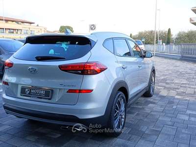 Hyundai Tucson Tucson II  1.6 crdi 48V  2wd 136cv Argento usata Pescantina