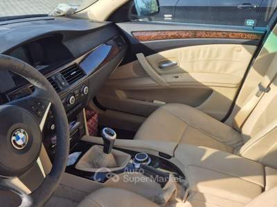 BMW Serie 5 520d 520d cat Futura MOTORE ROTTO Nero usata SANTERAMO IN COLLE