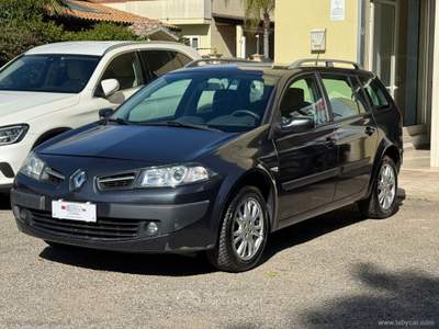 Renault Mégane Mégane 1.6 SporTour Dynamique Grigio usata Bernalda