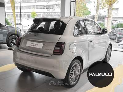Fiat 500 500 Berlina Hybrid Pop Blu/Azzurro usata Prato