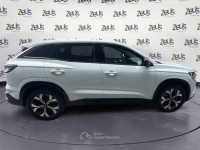 Renault Austral Austral Full Hybrid E-Tech 200 CV Techno Esprit Alpine Bianco usata Faenza