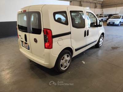 Fiat QUBO 1.4 8v 70cv Lounge Natural Power Bianco usata Milano