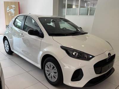 Mazda 2 Hybrid 1.5 VVT e-CVT Full Hybrid Electric Prime-Line usata Prato