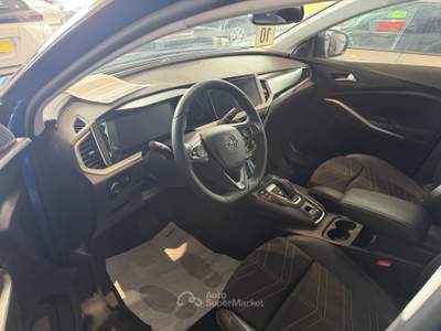 Opel Grandland Grandland 1.5 diesel Ecotec aut. Ultimate usata Salerno