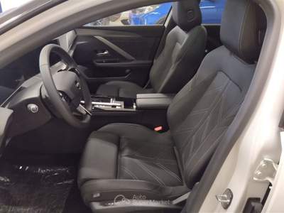 Opel Astra Nuova 5P GS 1.6 Hybrid 180cv AT8 S&S Argento usata Alessandria