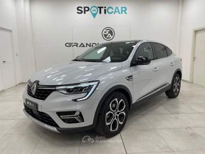 Renault Arkana 1.6 E-Tech hybrid Intens 145cv Bianco usata Alessandria