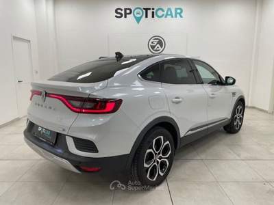 Renault Arkana 1.6 E-Tech hybrid Intens 145cv Bianco usata Alessandria