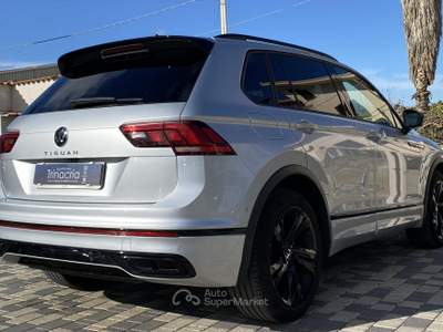 Volkswagen Tiguan R-Line 2.0 TDI 150CV DSG Argento usata Borgetto