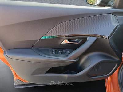 Peugeot 2008 2ª serie PureTech 100 S&S Allure P usata BARI