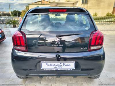 Peugeot 108 108 VTi 72 S&S 5 porte Allure TAGLIANDI PEUGEOT Nero usata Somma Vesuviana