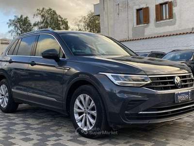 Volkswagen Tiguan Life 2.0 TDI 122 CV usata Partinico