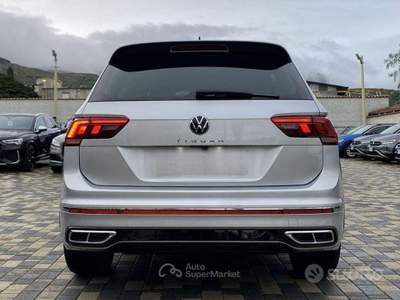 Volkswagen Tiguan R-Line 2.0 TDI 150 CV DSG usata Partinico