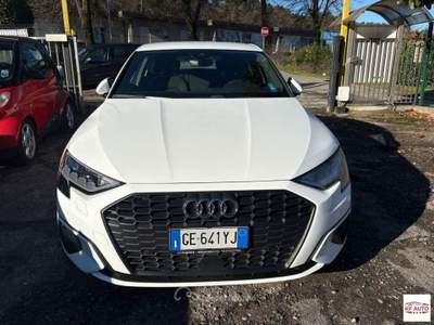 Audi A3  Sedan 30 2.0 tdi s-tronic Bianco usata Borgo Ticino