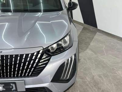 Peugeot 2008 1.2 PURETECH ALLURE 100CV Grigio usata Albano Laziale