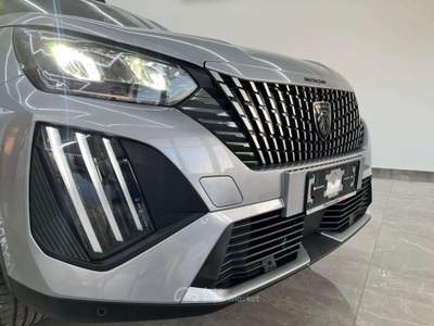 Peugeot 2008 1.2 PURETECH ALLURE 100CV Grigio usata Albano Laziale