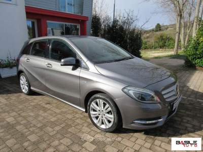 Mercedes-Benz Classe B 180 CDI BlueEFFICIENCY Premium Grigio usata Oppido Lucano