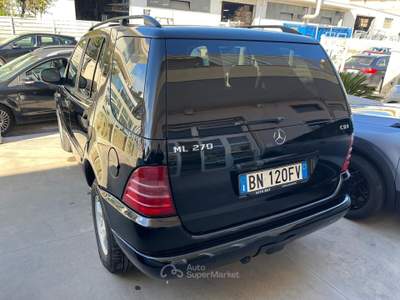 Mercedes-Benz Classe G ML 270 turbodiesel cat CDI Nero usata Castellana Grotte