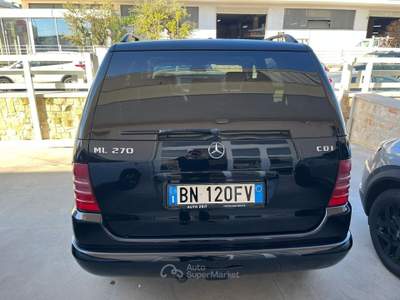 Mercedes-Benz Classe G ML 270 turbodiesel cat CDI Nero usata Castellana Grotte