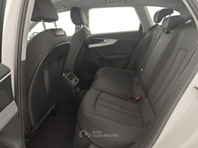 Audi A4 Avant 30 TDI/136 CV S tronic Business Advanced Bianco usata Capua