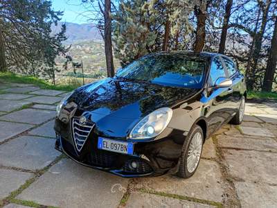 Alfa Romeo Giulietta CG garage PROPONE in vendita Fantastica Alfa Romeo Giulietta usata CAROLEI