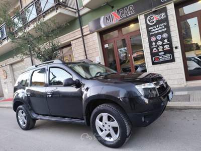 Dacia Duster 1.6 BENZ/GPL 105CV 4x2 GANCIO TRAINO Nero usata CORATO