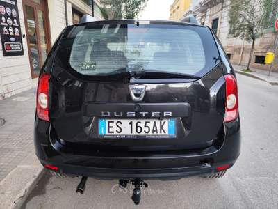 Dacia Duster 1.6 BENZ/GPL 105CV 4x2 GANCIO TRAINO Nero usata CORATO