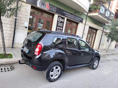 Dacia Duster 1.6 BENZ/GPL 105CV 4x2 GANCIO TRAINO Nero usata CORATO