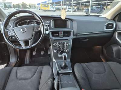 Volvo V40 Cross Country V40 II 2012 Cross Country 2.0 d2 Business Nero usata Pisa