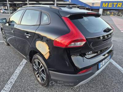 Volvo V40 Cross Country V40 II 2012 Cross Country 2.0 d2 Business Nero usata Pisa