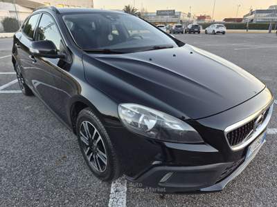 Volvo V40 Cross Country V40 II 2012 Cross Country 2.0 d2 Business Nero usata Pisa