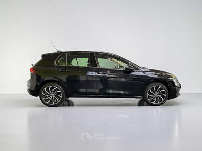 Volkswagen Golf 1.0 etsi evo Life 110cv dsg Nero usata Parma