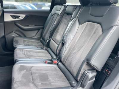 Audi Q7 231CV E6 S-line Automatica - 2019 Grigio usata Roma