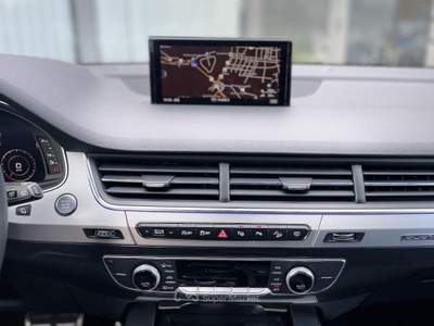 Audi Q7 231CV E6 S-line Automatica - 2019 Grigio usata Roma