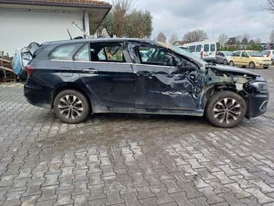 Fiat Tipo S.W 1.6 Mjt DCT Incidentata 2020 Nero usata Meldola