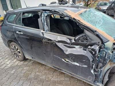 Fiat Tipo S.W 1.6 Mjt DCT Incidentata 2020 Nero usata Meldola