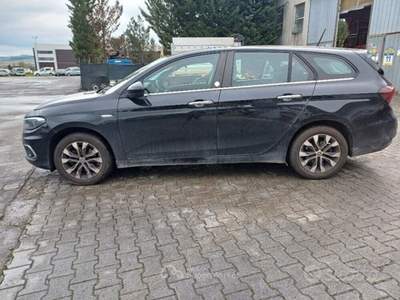 Fiat Tipo S.W 1.6 Mjt DCT Incidentata 2020 Nero usata Meldola